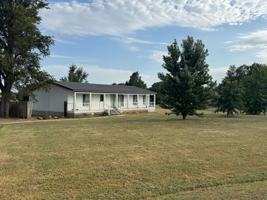 featured image of 202 202 E Oliver