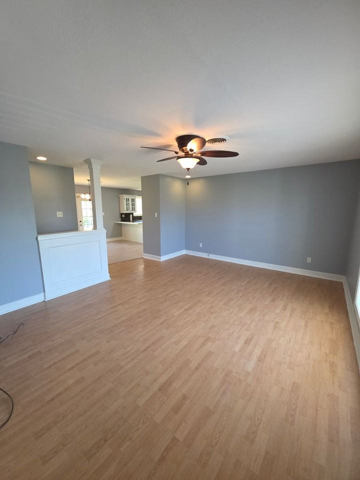 504 Rock St - Photo 2 of 22