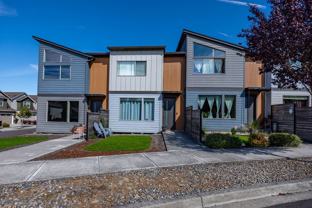 188 N 43rd Pl - Photo 1 of 1