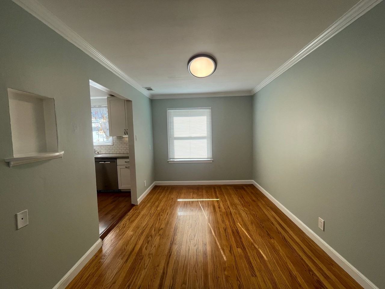 346 Clark Ave - Photo 3 of 15