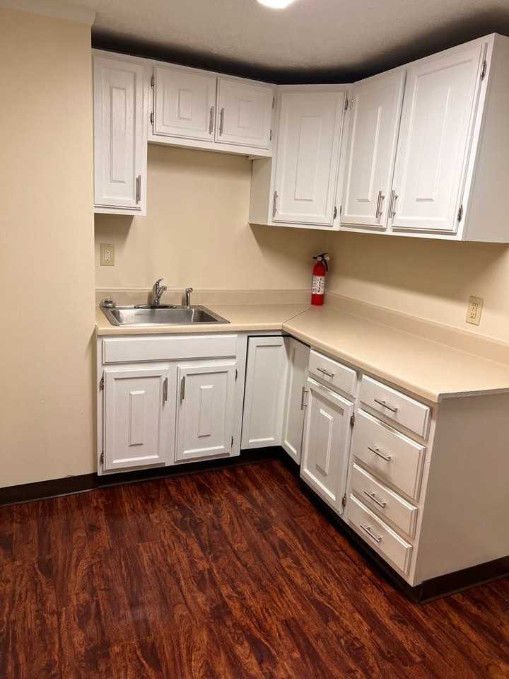 32 Stambaugh St - Photo 2 of 16