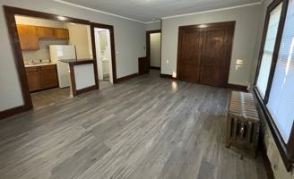 featured image of 3323 Ingersoll Ave