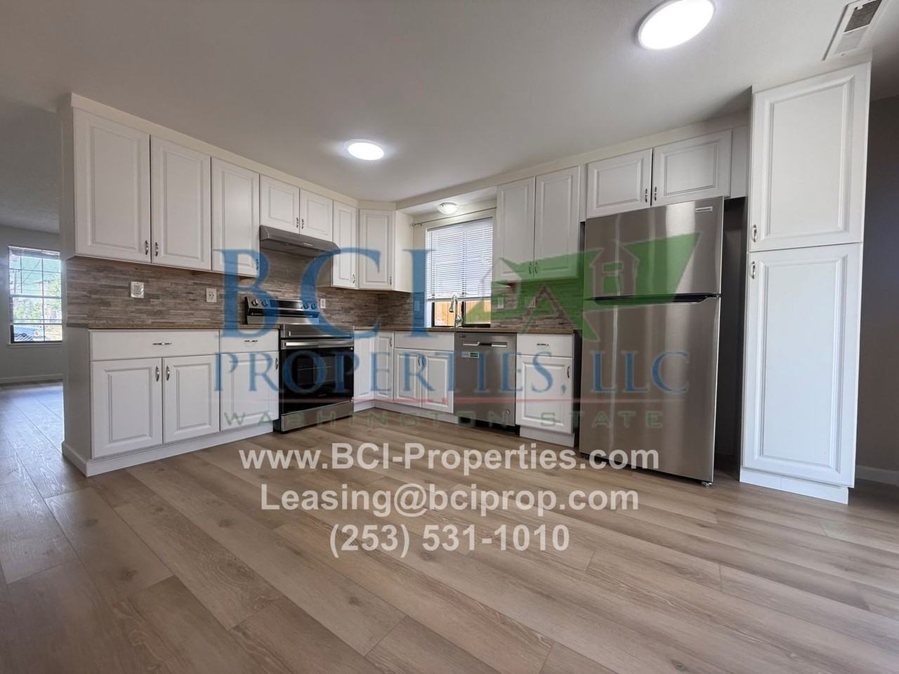 3701 S Tyler St - Photo 3 of 11