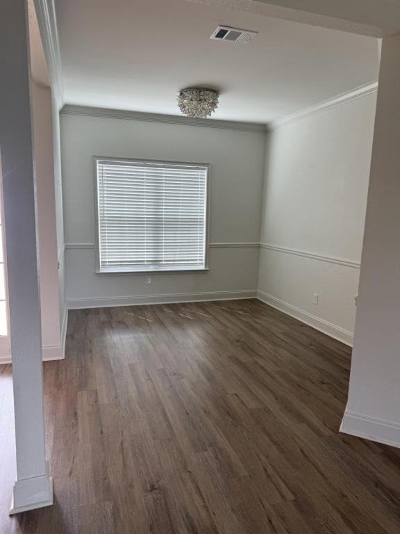 133 Manchester Ln - Photo 2 of 25