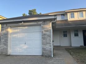 1208 Village Garden Dr - Photo 1 of 1