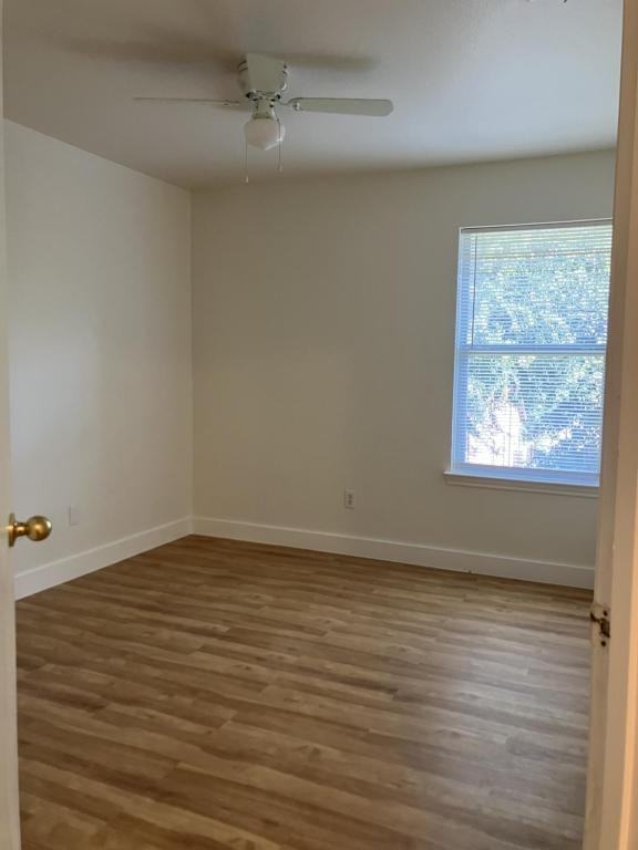 1208 Village Garden Dr - Photo 7 of 12