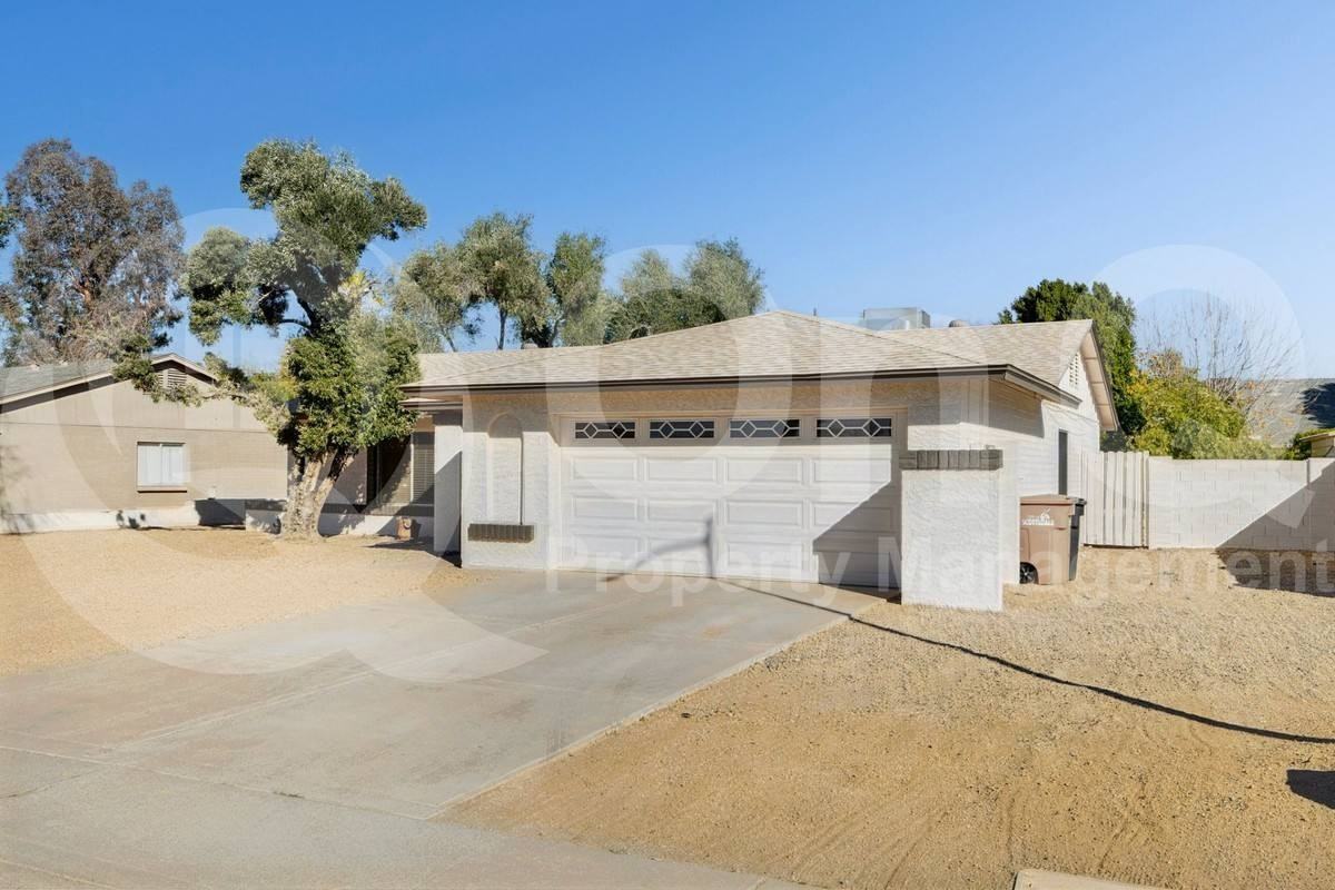 9300 E Kalil Dr - Photo 3 of 10