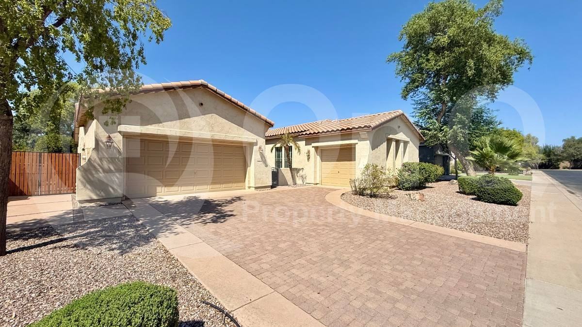 2366 E Glacier Pl - Photo 2 of 10