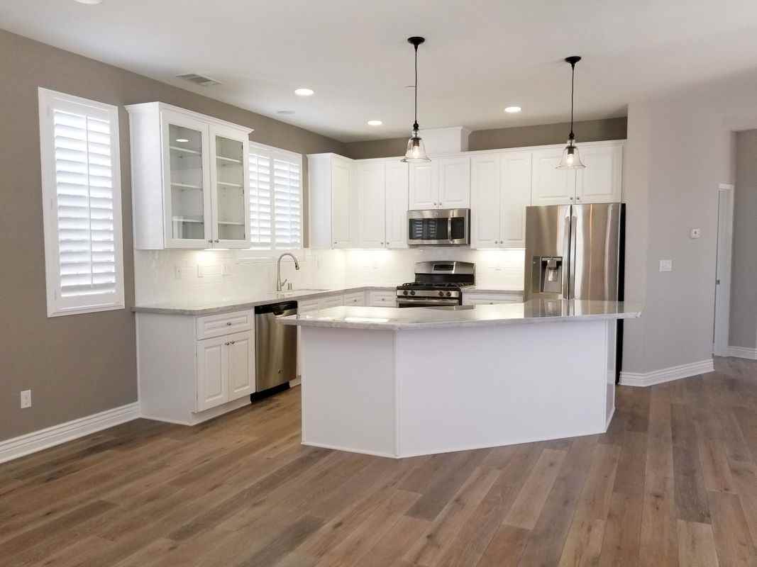 9040 Coromar Ct - Photo 2 of 8