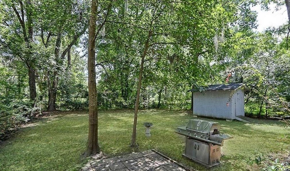 5330 Athena Dr - Photo 3 of 19