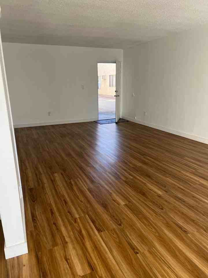 15537 Nordhoff Street #19 - Photo 2 of 10