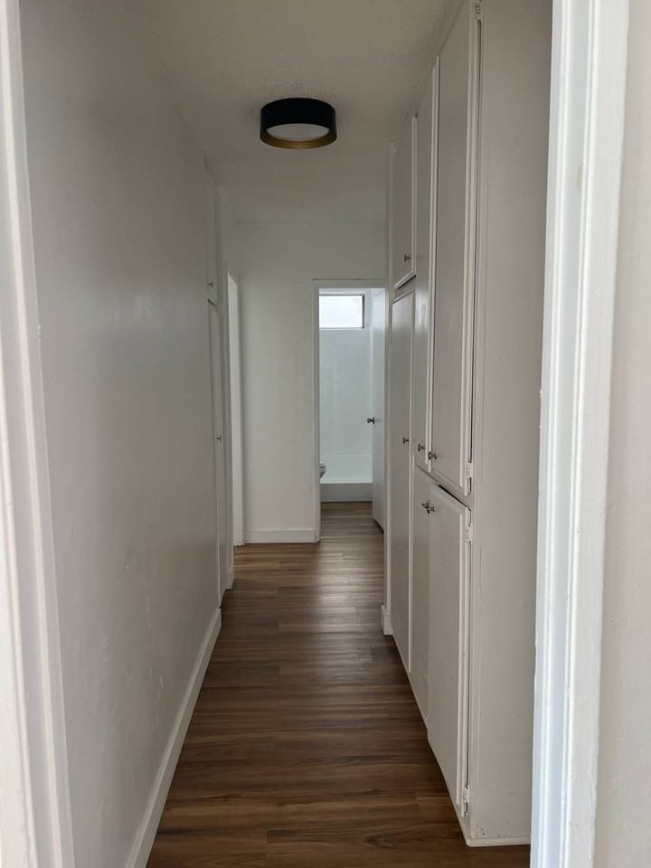 15537 Nordhoff Street #19 - Photo 4 of 10