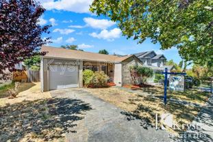 549 Cedar St - Photo 1 of 1