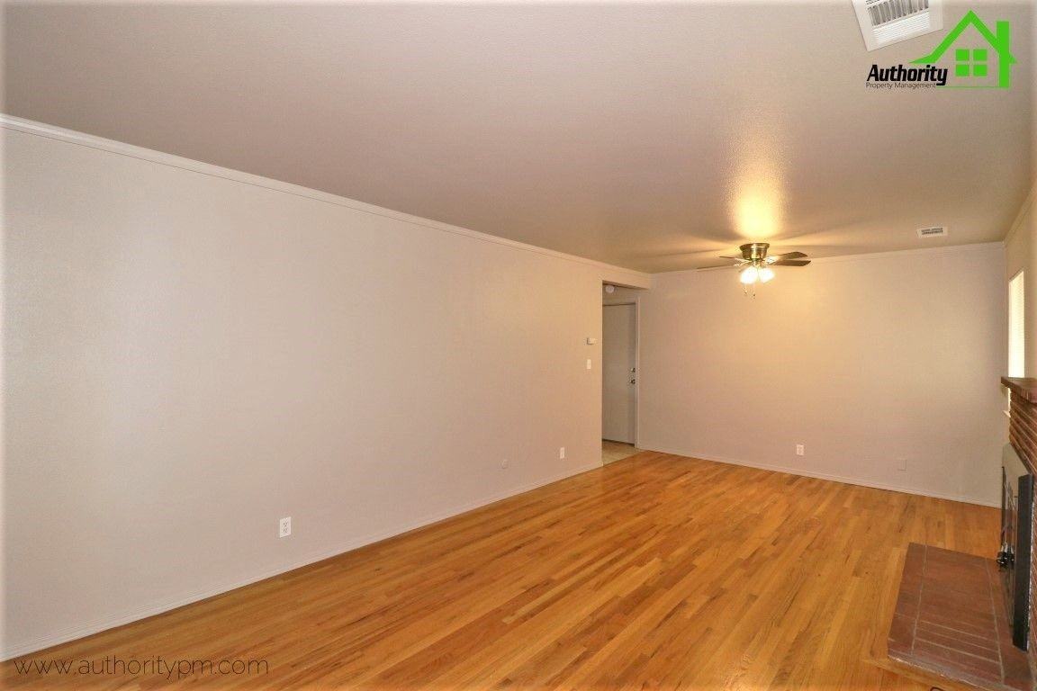 3909 Mercury Dr - Photo 6 of 23
