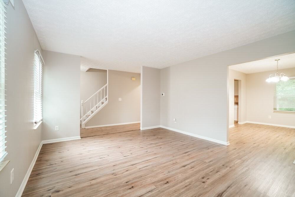 442 Rambling Brook Dr - Photo 6 of 18