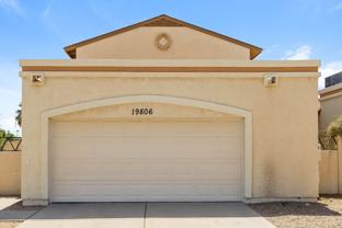 19806 N 48th Dr - Photo 1 of 1