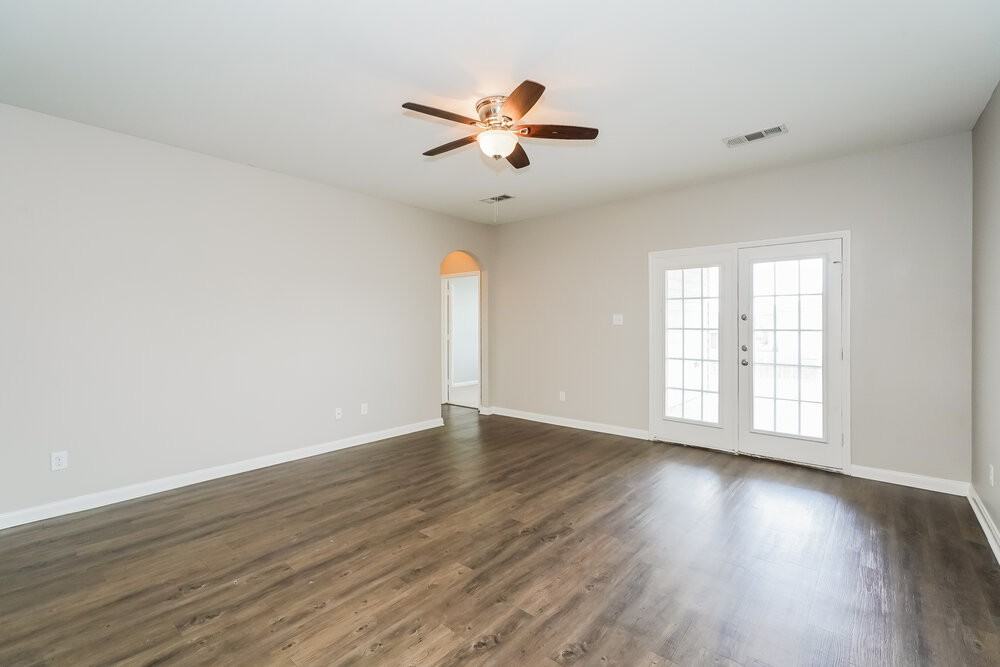 6120 Chalk Hollow Dr - Photo 6 of 16