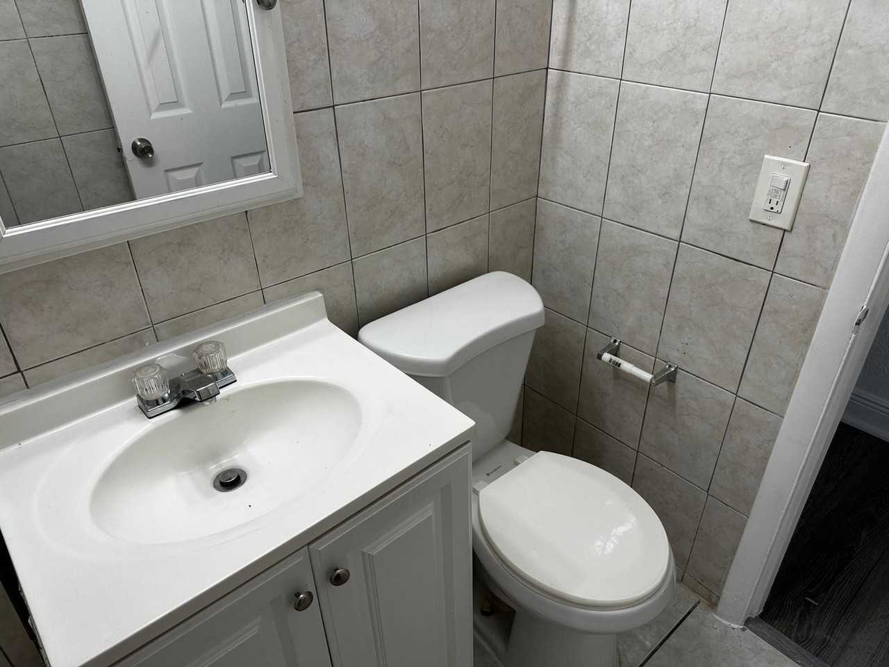 3150 Nwst - Photo 2 of 17