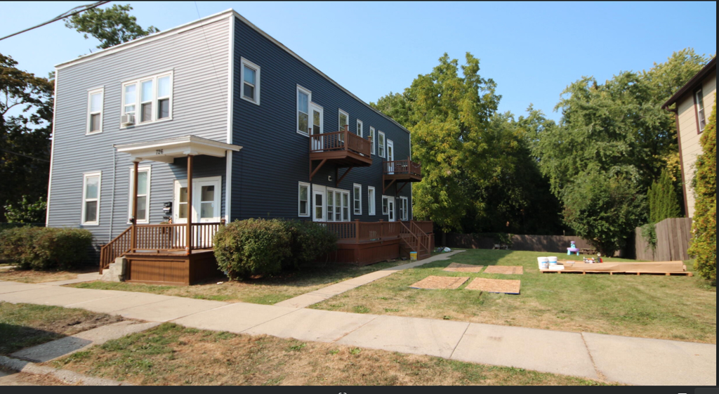 726 Minnesota Ave #4 - Photo 2 of 4