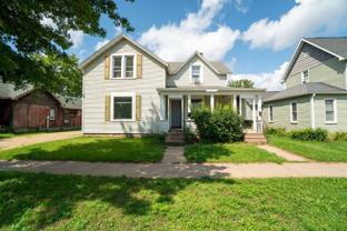 908 Water St - Photo 1 of 1