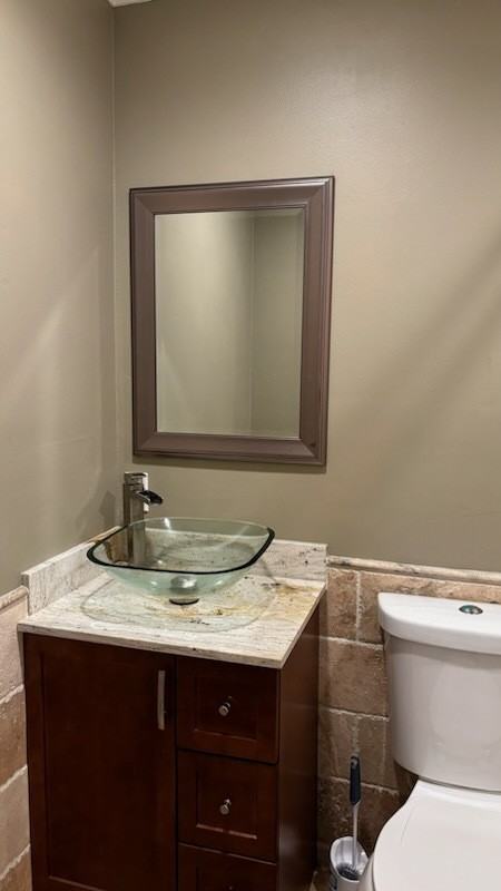 8070 Kimberlin Dr S - Photo 2 of 15