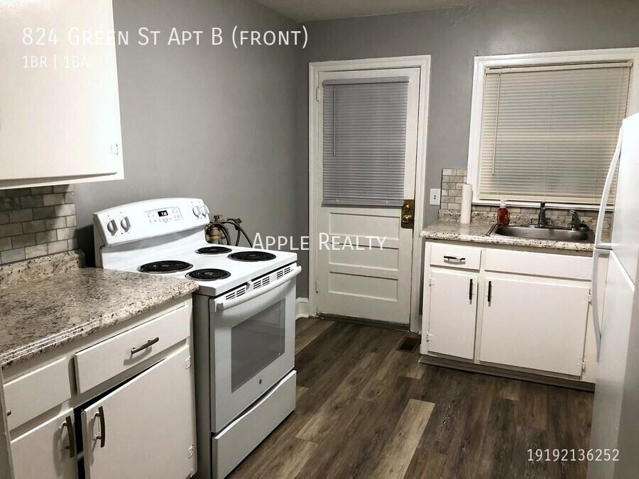 824 Green St Apt B - Photo 6 of 17
