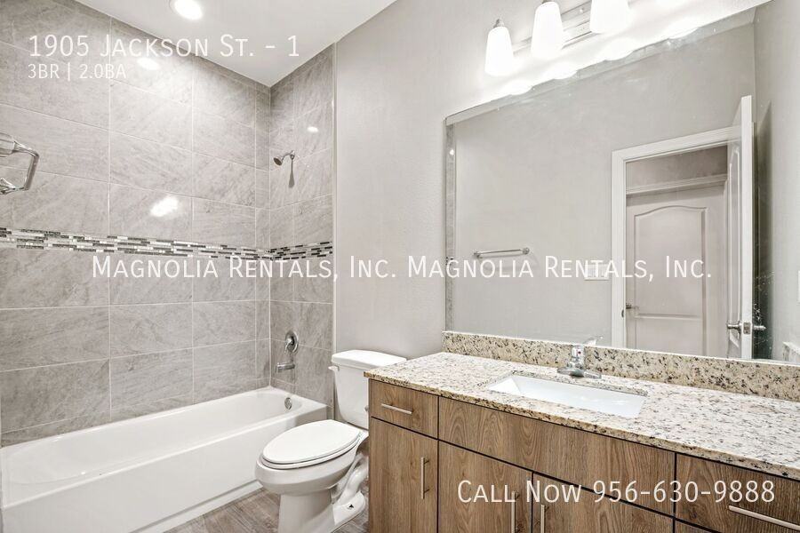 1905 Jackson St #1 - Photo 7 of 14