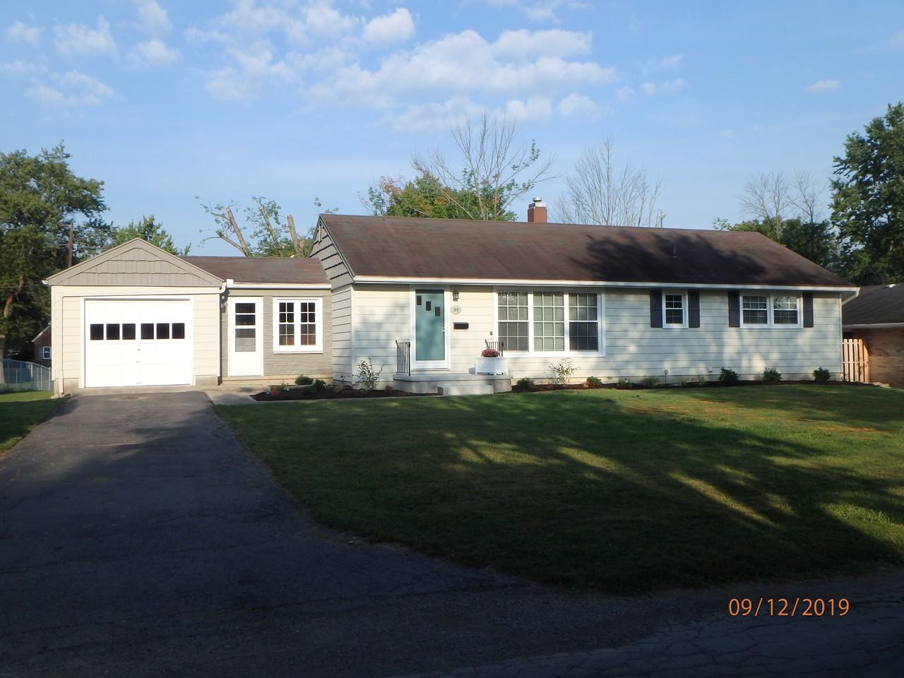 39 Gloria Ave #NA - Photo 2 of 15