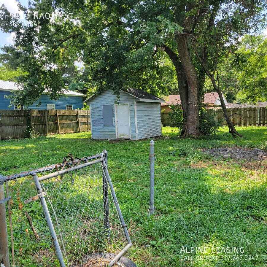 4113 East Naomi Street - Photo 2 of 6