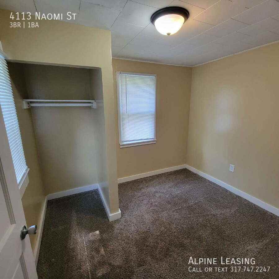 4113 East Naomi Street - Photo 3 of 6