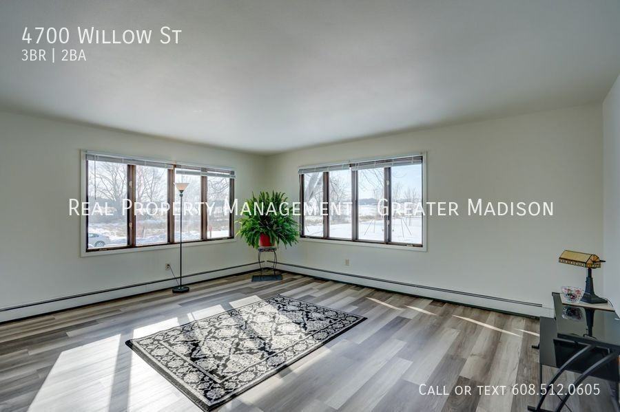 4700 Willow St - Photo 3 of 36