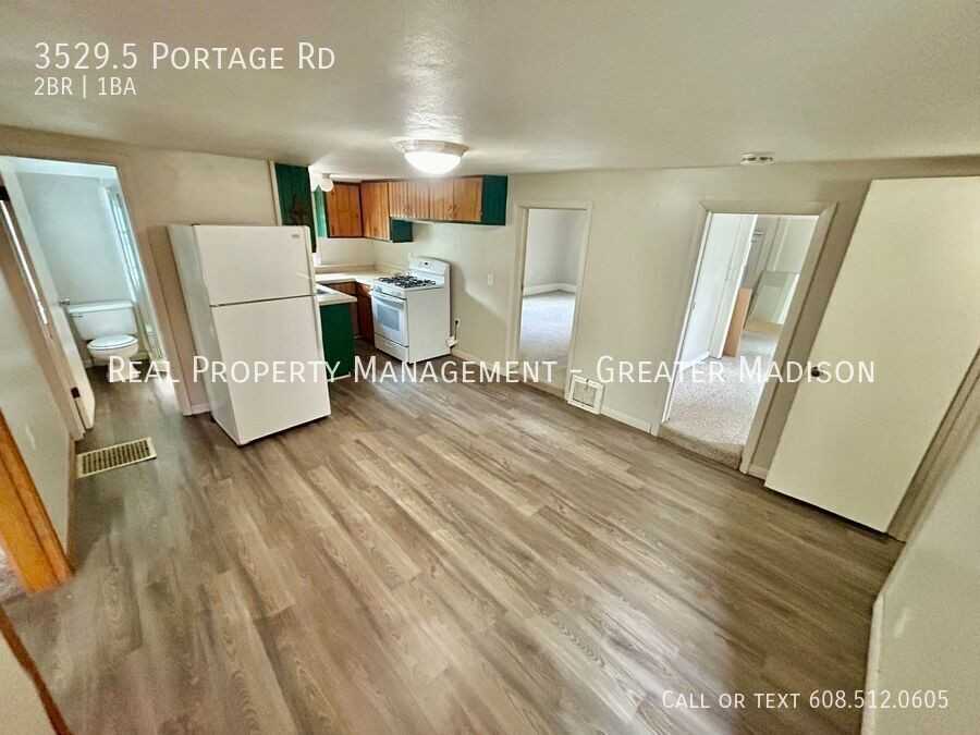 PORTAGE & - Photo 4 of 12