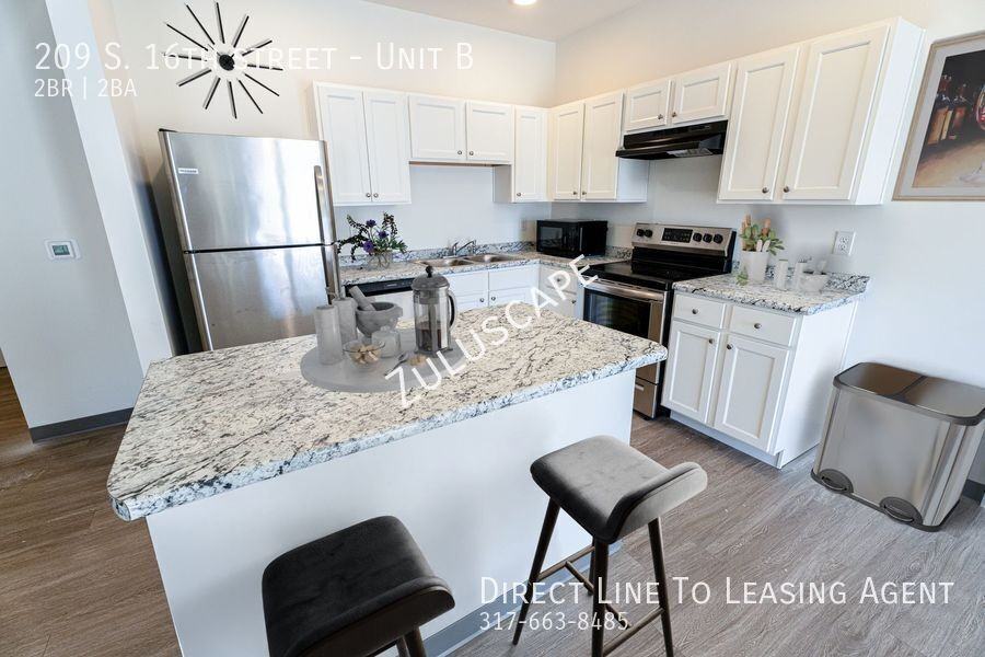 209 S 16th St #B - Photo 2 of 14