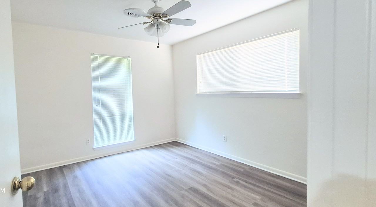 5455 Kuldell Dr #NA - Photo 7 of 14