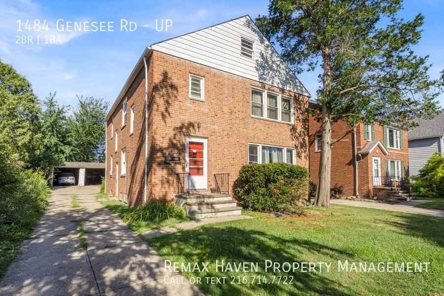 1484 Genesee Rd #UP - Photo 2 of 24