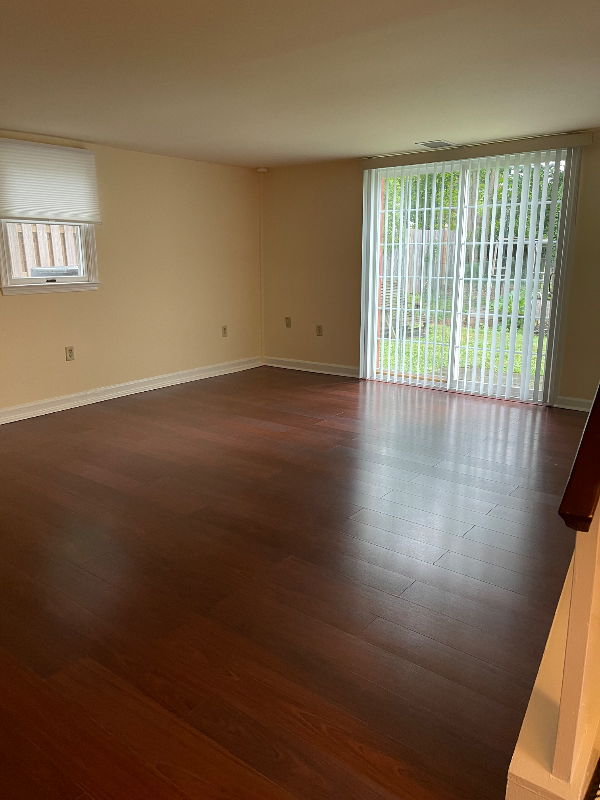 32 N Lincoln Ave #3 - Photo 3 of 15