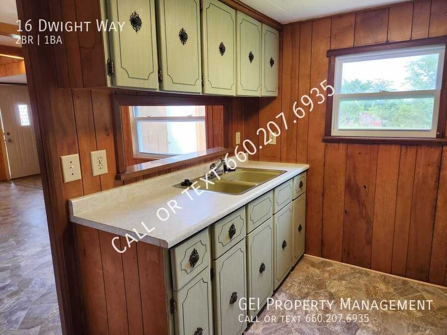 16 Dwight Way - Photo 2 of 18