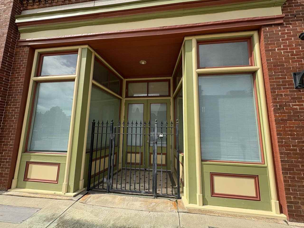 452 Poplar Street #1