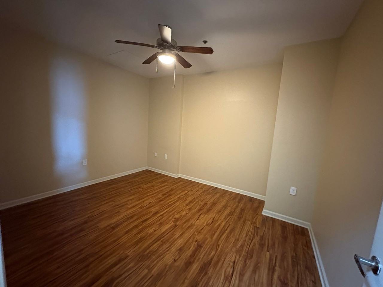 452 Poplar Street #1 - Photo 6 of 10