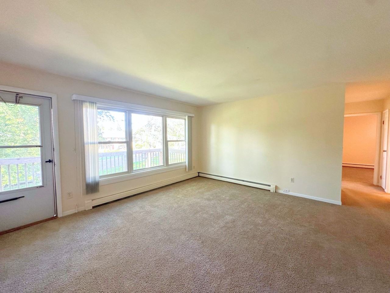 Thiensville - Photo 4 of 17