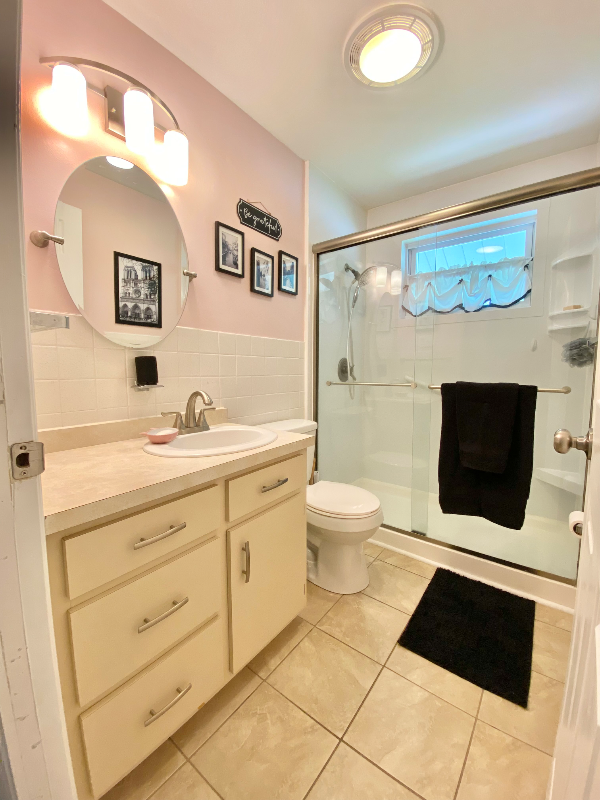 10 Catherine Ave - Photo 3 of 18