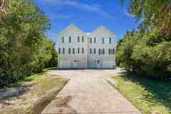 5207 Emerald Dr - Photo 1 of 1