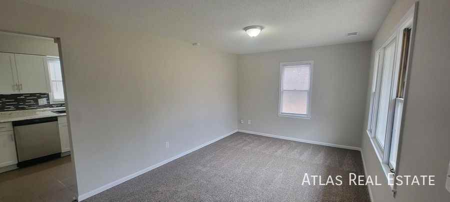 519 S 81st St - Photo 3 of 15