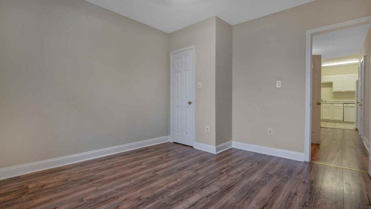 721 Euclid St Nw Apt 1 #1 - Photo 2 of 10