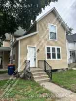 1023 Helen St Ne #1 - Photo 1 of 1