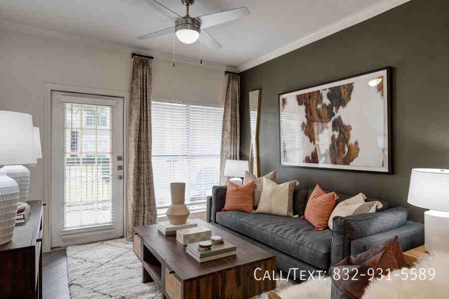 1200 Broadfield Blvd #CWH - Photo 4 of 9