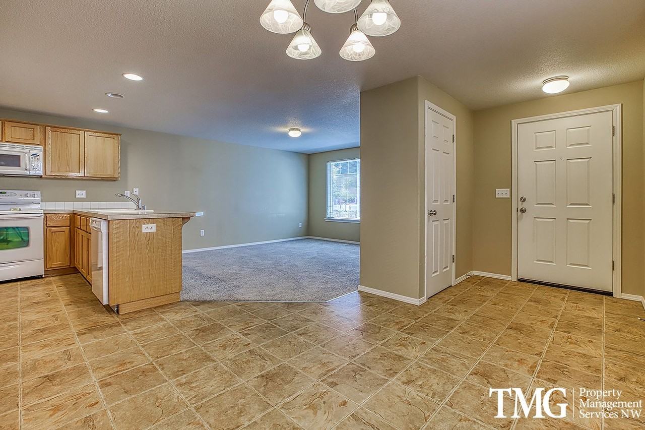 521 Se 14th Ave - Photo 6 of 27