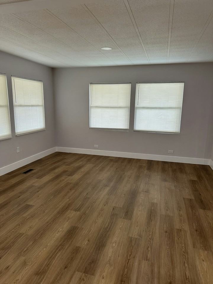 15 NE 63rd Ct, Unit 1 - Photo 5 of 18