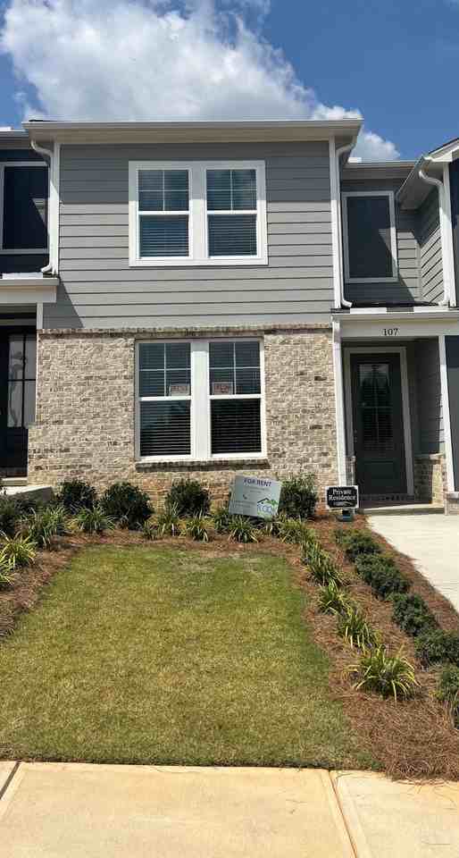 107 Park Ridge Circle - Photo 2 of 17