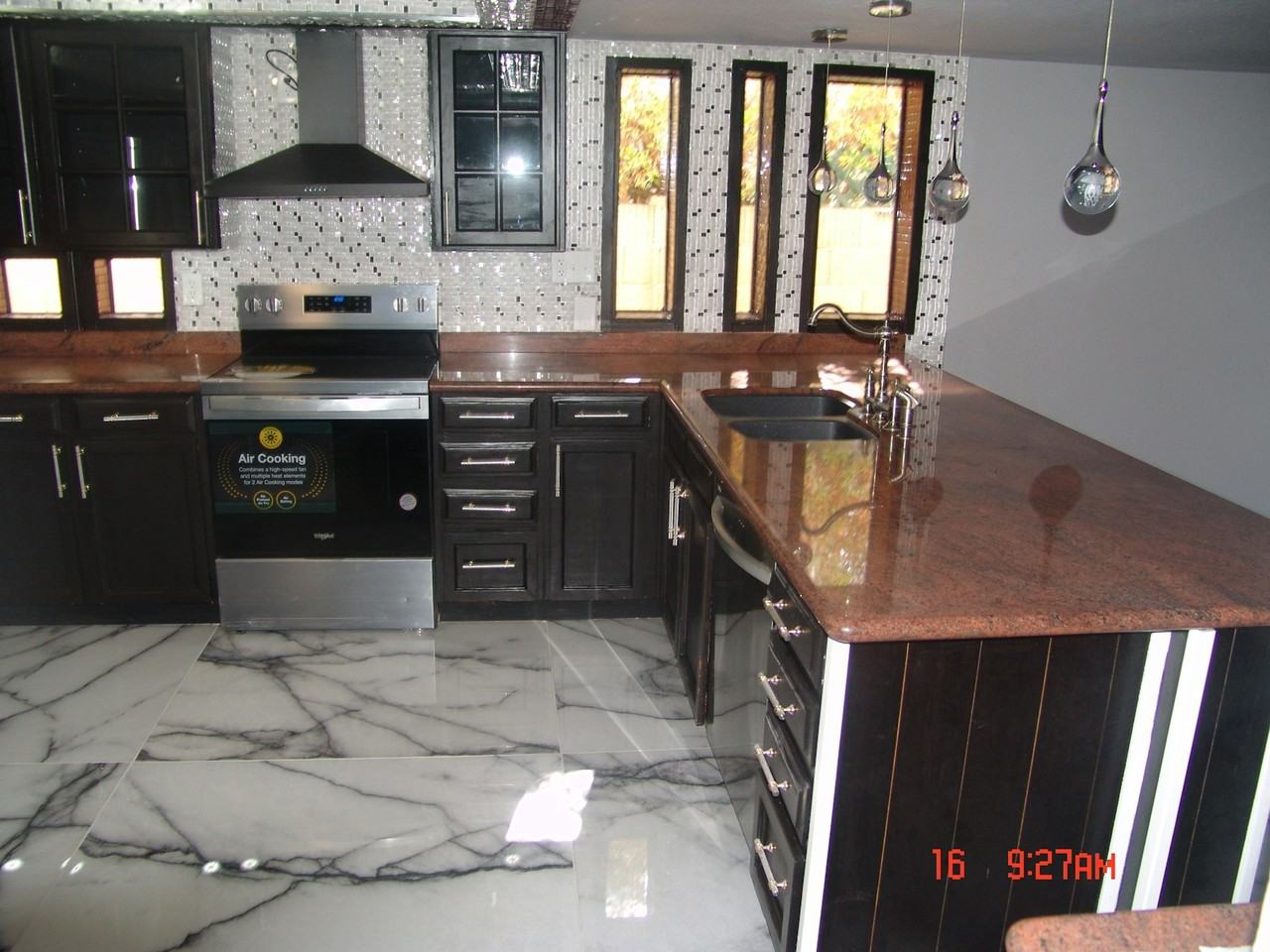 931 East Morningstar Lane - Photo 2 of 27